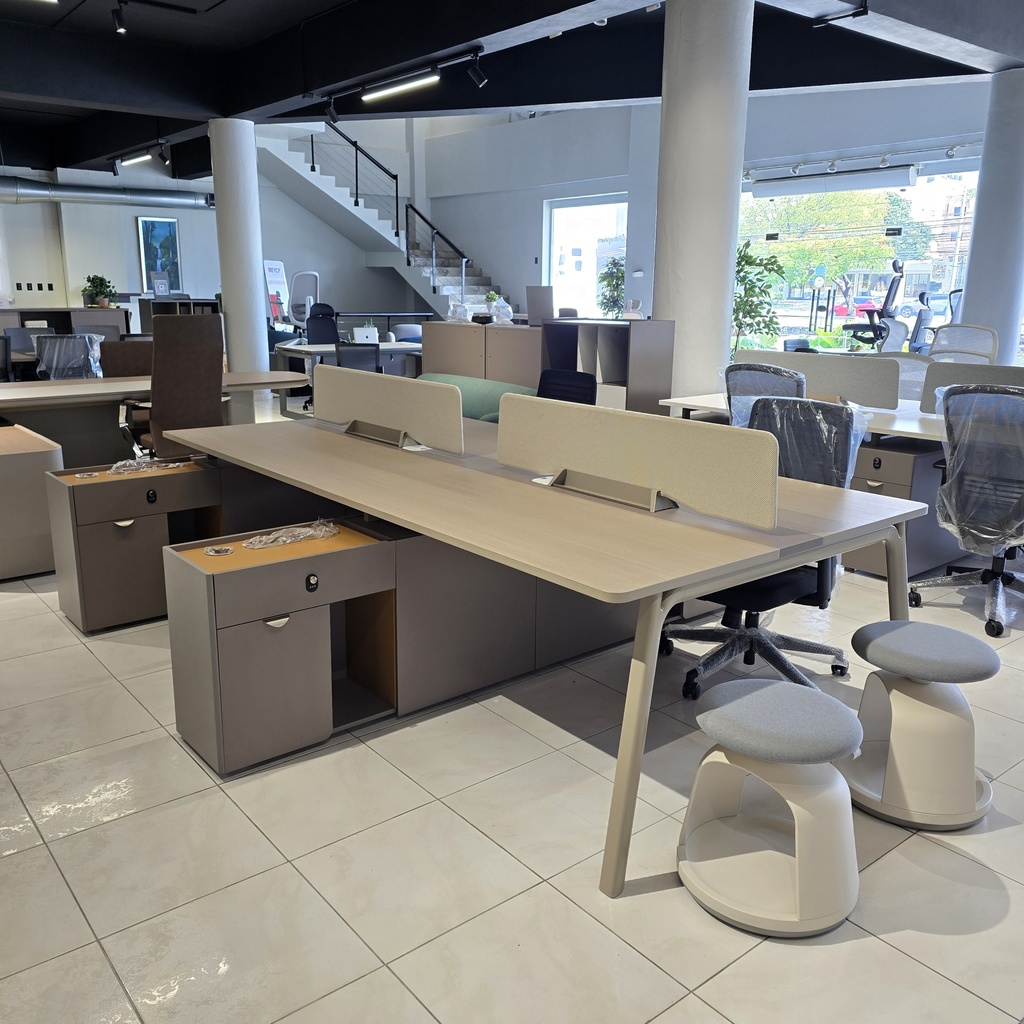 ESTACION DE TRABAJO MOD. STEEL + 48" X 111 " (S27W-2/2E) - 4 PERSONAS - TOPE MADERA 