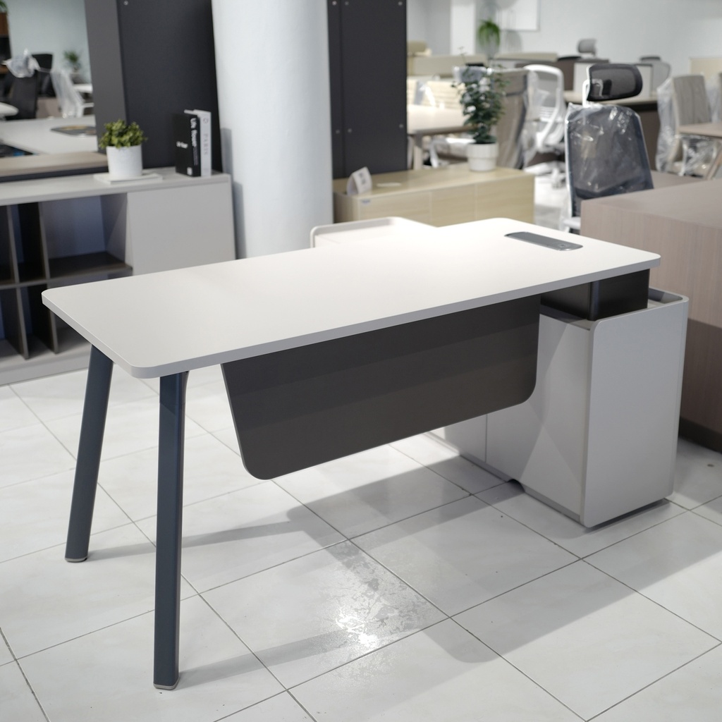 MESA ESCRITORIO EJECUTIVO STEEL (S22T-16)  - TOPE GRIS CLARO(GLACIER GREY) + COLOR GRIS PIEDRA OSCURO (STONE GRAY) - PATAS + DETALLES EN GRIS GRAFITO  - MUEBLE AUXILIAR MEDIDAS:  60" X63" DERECHO